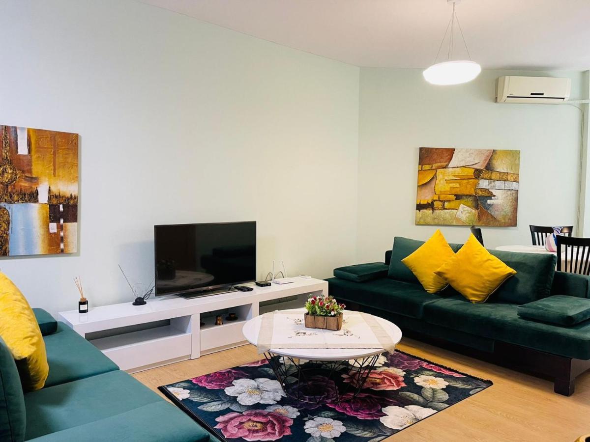 New Apartment In Center Of Tirana Exterior foto